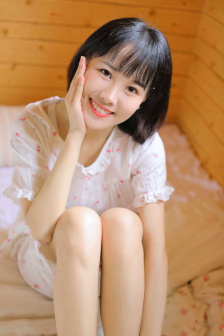 电车魔女在线